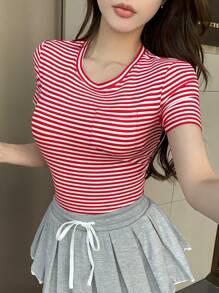 DAZY Women's Stripe Round Neck Short Sleeve Casual Versatile T-Shirt