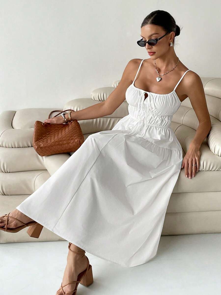 SHEIN Essnce 1pc Women's Mid-Length Solid Color Strap Simple Fashion Casual Everyday Dress - White - View 1