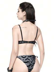 ROMWE Goth Women's Swimwear Set, Bat Lace, Triangle Cup Bra & Tie Waist Thong Bottoms Bikini Set, For Summer Beach Vacation, Halloween - Black - View 2