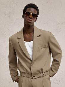 AKNOTIC Party 2 件男士卡其色西装套装，宽松垫肩翻领长袖短夹克和松紧腰裤，适合日常穿着和通勤，配有金属配饰，毕业礼物