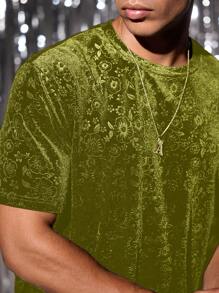 Manfinity VCAY Men's Knitted Fashion Daily Young Casual Gorgeous Velvet Embossed Fitted Short-Sleeved T-Shirt Style T-Shirt