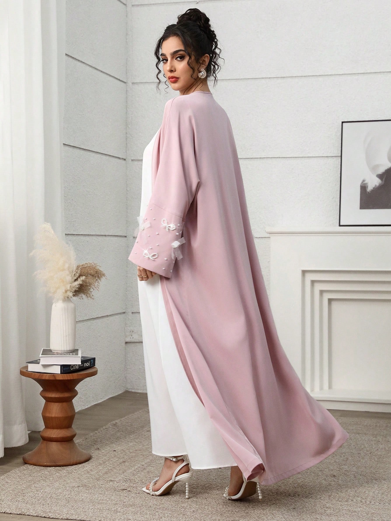 Yasmyna عباءة نسائية طويلة الأكمام مع وشاح في الأس...