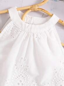 SHEIN Young Girl Plain Woven Fitted Casual Tank Top, Sleeveless Crew Neck