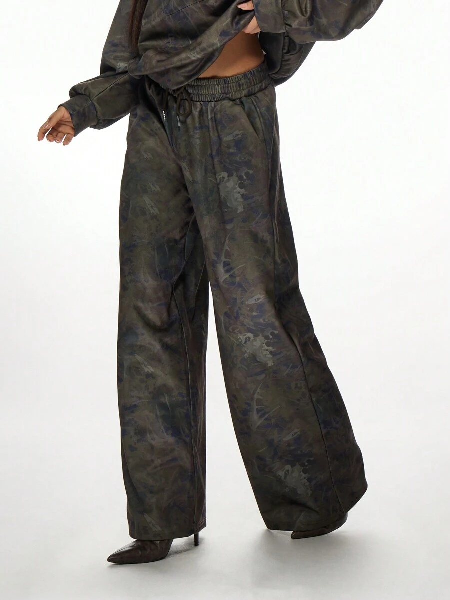 MISSGUIDED 超大阔腿慢跑裤运动休闲运动裤迷彩印花舒适街头抽绳休闲裤秋冬时尚