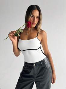 SHEIN Essnce Bodysuit Top Contrasted Strappy Bodysuit Women's Fashionable Contrast Color Trim Cami Bodysuit
