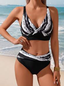 Swim Lushoire 2pcs Mature Women Spring Break Abstract Print Wide Strap V-Neck Triangle Bottoms Casual Beach Swimwear Set For Summer Beach Vacation