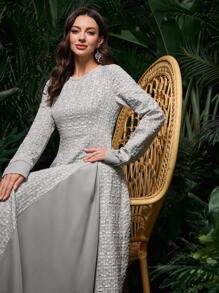 Al Najma Robe à col montant avec application de perles en patchwork jacquard - Gris - Voir 6