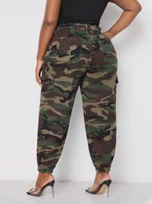 SHEIN Lady Pantalones vaqueros de talla grande para mujer, pantalones casuales con ajuste cómodo, pantalones de camuflaje, pantalones casuales de camuflaje, ropa de verano de talla grande para mujer, conjuntos de vacaciones para mujer, conjuntos de verano para mujer, ropa de verano para el Día de San Valentín, ropa de verano para Mardi Gras, ropa de festival de primavera para mujer, pantalones de camuflaje