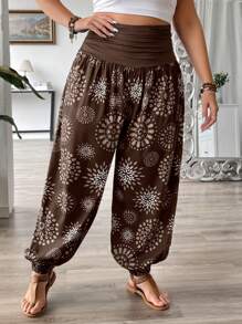 SHEIN VCAY Plus Size Women Vacation Ruched Waist Floral Print Harem Pants - Brown - View 4