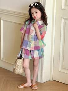 Dazy Kids Set de 2 piezas con Top a cuadros con botones y shorts para niñas pequeñas