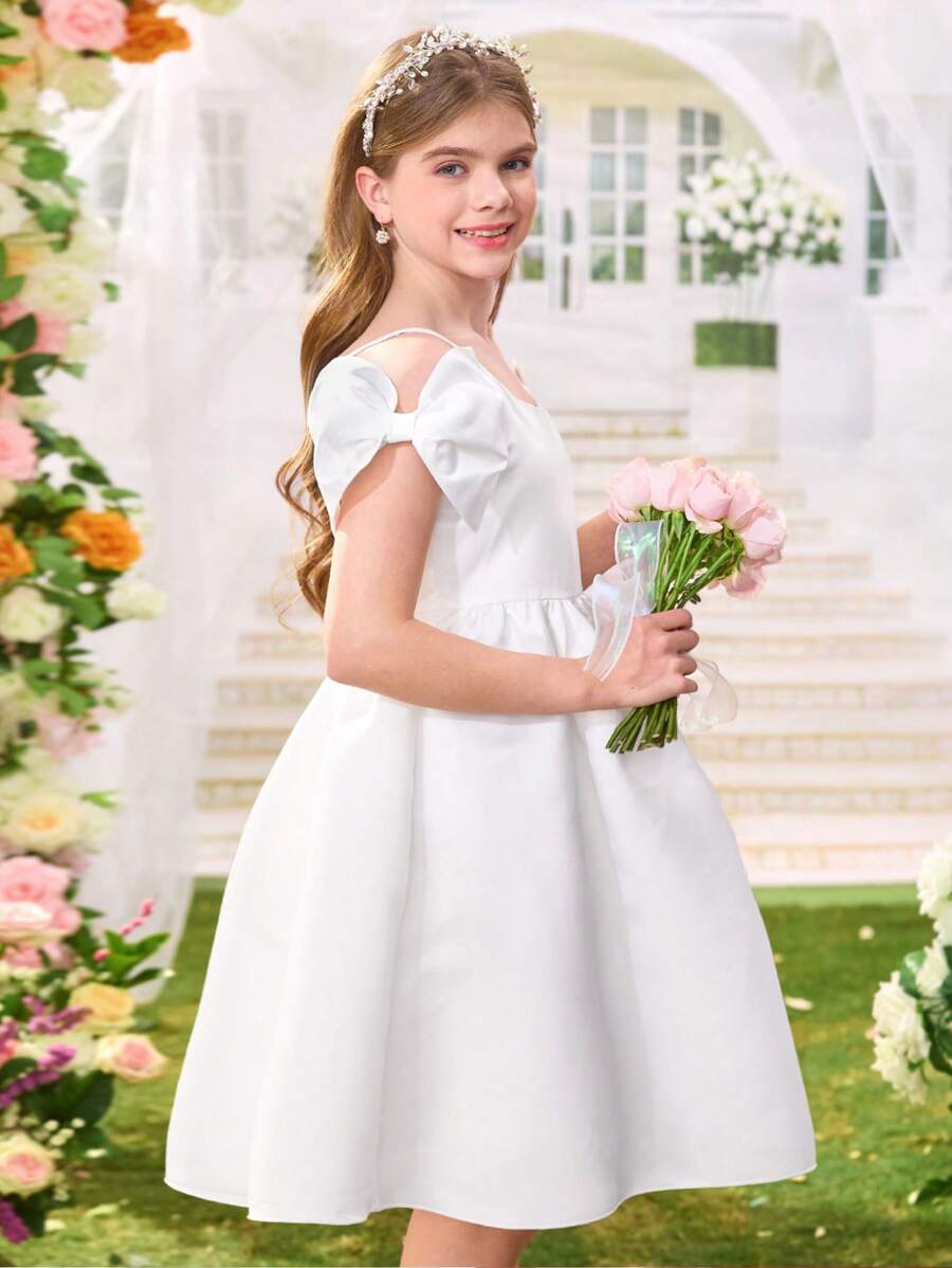 SHEIN Robe bouffante à bretelles en forme de nœud élégante et princière pour jeunes filles, convient pour les fêtes, les rassemblements familiaux, les vacances, la saison des mariages, le printemps/l'été - Blanc - Voir 1