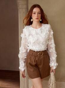 MOTF PREMIUM APPLIQUES LANTERN SLEEVE TOP - White - View 4