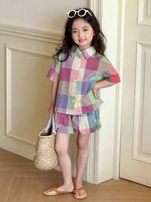 Dazy Kids Set de 2 piezas con Top a cuadros con botones y shorts para niñas pequeñas