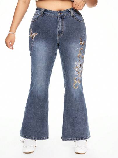 Plus Size Front Button Pocket Butterfly Embroidery Casual Jeans