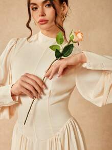 Oxana Vestido largo de manga larga elegante y blanco de diseñador, atuendos para festivales, atuendos para conciertos, vestidos de boda y de graduación - Blanco - Ver 5