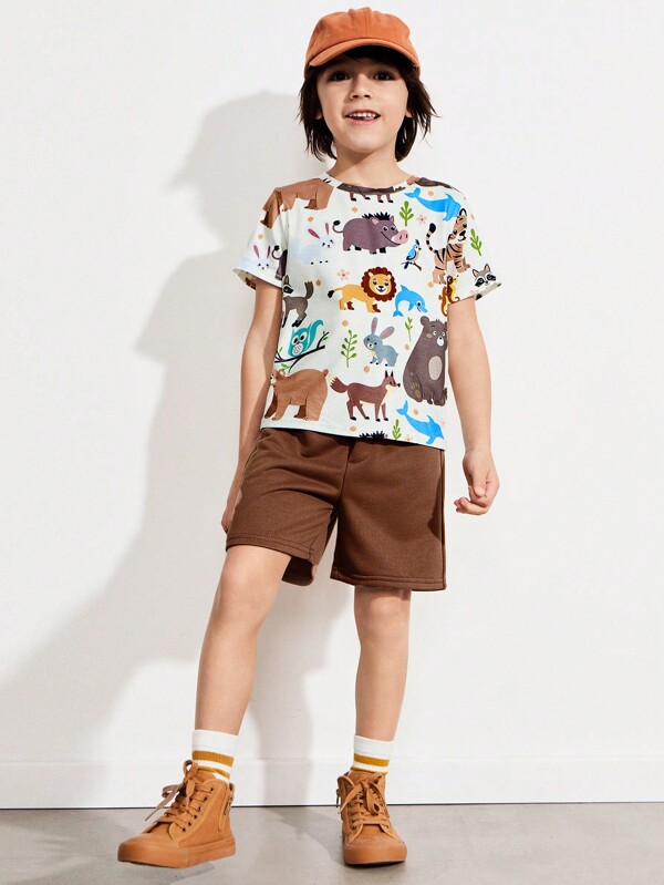 THE HAPPY LOOK Set 2 piese pentru băieți tineri: tricou bej cu mânecă scurtă cu imprimeu animal și pantaloni scurți casual cu talie elastică, stil adorabil