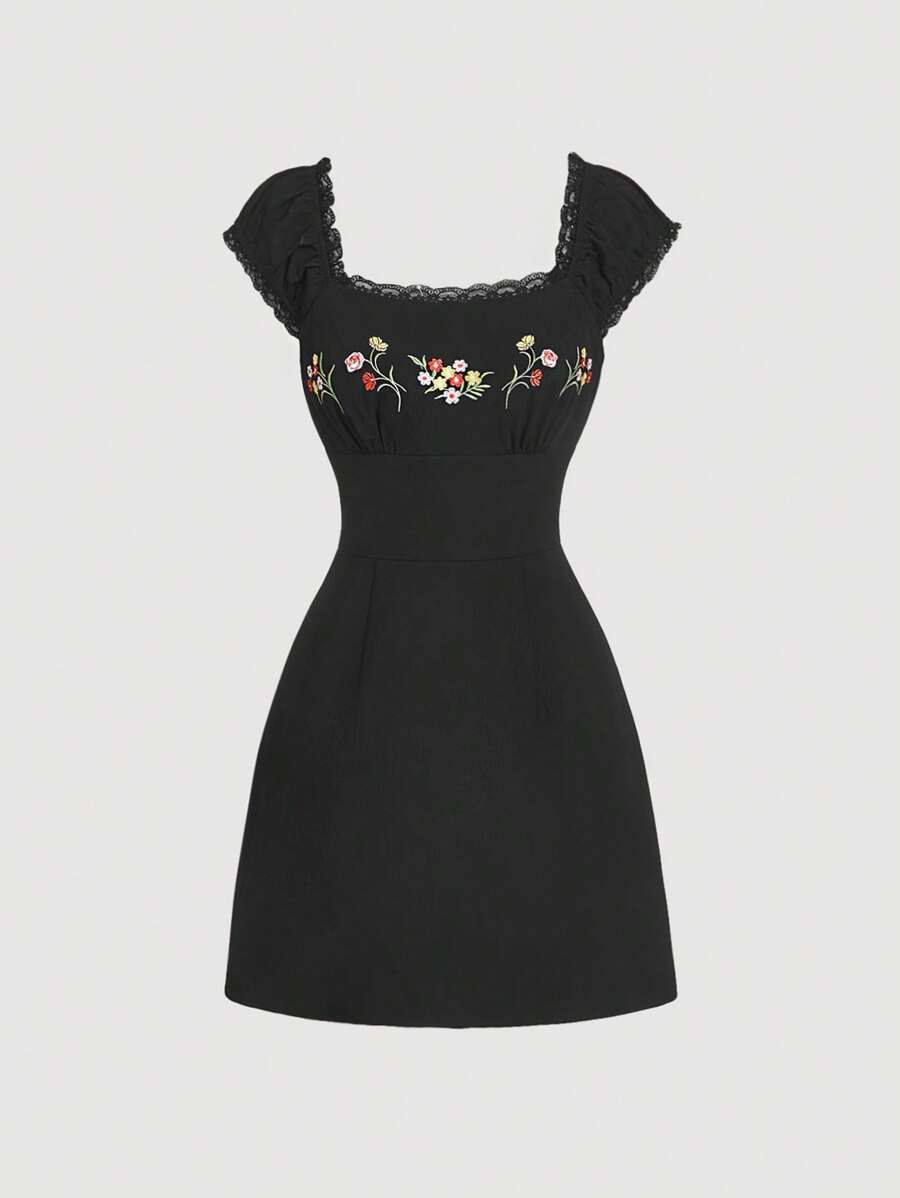 SHEIN MOD 刺绣贝壳袖黑色短裙