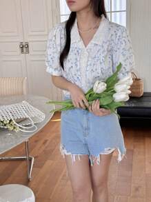 DAZY Women's Lace Patchwork Peter Pan Collar Flutter Sleeve Chiffon Ditsy Floral Short Sleeved Blouse Summer Shirt Unique Design Top - Baby Blue - View 6