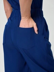 TaskEZ 女士前拉链短袖休闲上衣和长裤护士制服套装 - 藏蓝色 - 查看 7