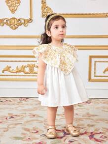 SHEIN Vestido De Babado Com Estampa Floral Dourada Fofa Para Bebê Menina No Verão