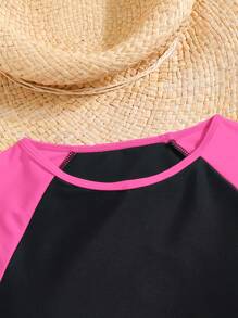 SHEIN Ensemble de maillot de bain ajusté à manches raglan en bloc de couleur rose et noir, adapté pour l'été à la plage, pour les adolescentes