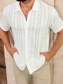 Manfinity Homme Men's Casual Daily Wear, Beach Vacation: INS Matching Romantic And Elegant White Short Sleeve Casual Shirt With Knitted Mesh Small Floral Combination Geometric Pattern And Crochet Texture Jacquard. Features A Button-Up Front, Reflecting Bohemian Island Style. Perfect For Spring And Summer Refreshing, Ideal For Hawaiian Beach Vacations And Valentine's Day Couple, Making It A Great Gift For Boyfriends Or Husbands - White - View 4