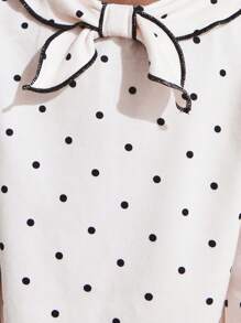 SHEIN Young Girls Bow Knot Collar Beige Polka Dot Long Sleeve Fitted T-Shirts, Countryside Style For Daily Wear
