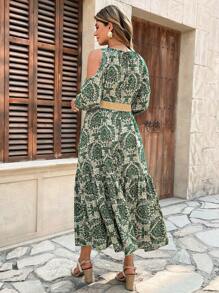 Flirla Plus Size Boho Ruffle Cutout Ruffle Hem Loose Long Dress, For Summer - Green - View 3