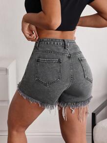 SHEIN Essnce Shorts vaqueros casuales, simples y de moda para uso diario