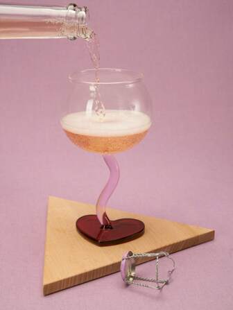 Joivida 1 pezzo Romantico Bicchiere su stelo a forma di cuore rosso in vetro, stile INS Tazza per caffè filtrato a freddo, Tazza da bere creativa per la casa, Tazza per dessert di gelato, Decorazione per la casa e regalo per compleanni, feste BBQ, per lui e per lei