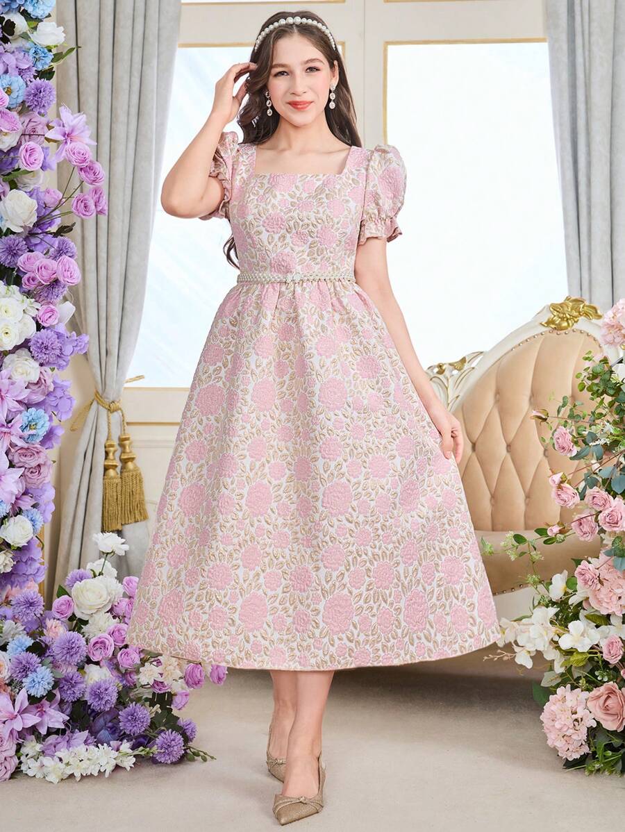 少女优雅方领短袖长裙，粉色花卉 3D 纹理面料（不含腰带）
