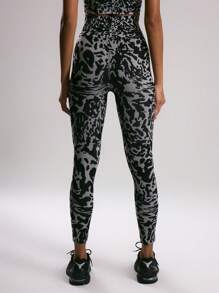 Musera Sport Ribbed Waist Seamless Leggings, Padel, Tennis, Pickleball Gym Fitness - Black - View 4