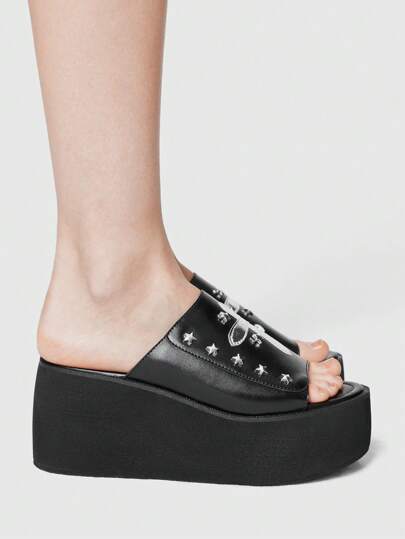 Goth Ladies Buckle Strap Round Toe Platform Wedge High Heel Roman Sandals, PU Material Black Sandals Suitable For Graduation Photos, Casual Wear