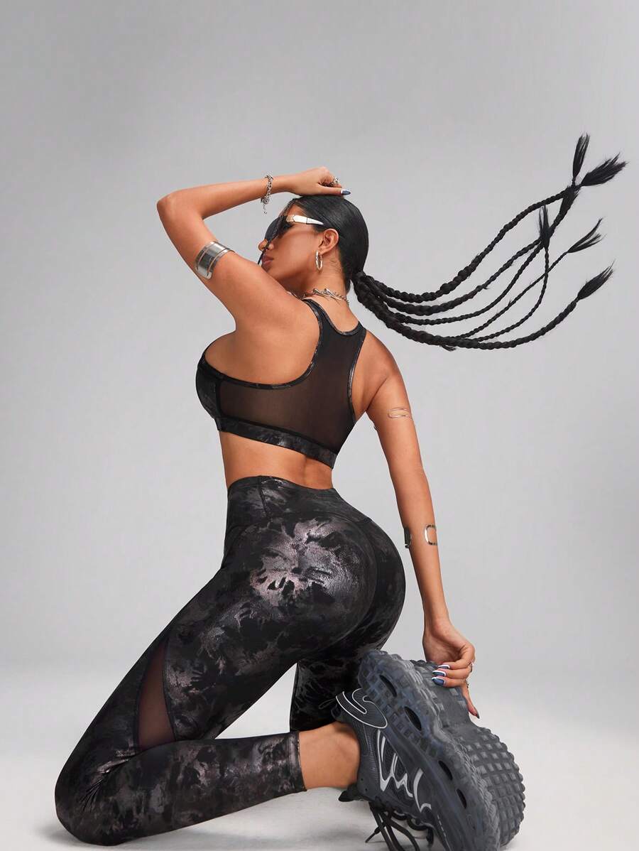 Innovista Ensemble de sport pour femme 2 pièces, à motif marbré abstrait, imprimé texture tie-dye, soutien-gorge de sport et leggings avec effet métallique, tenue de sport élastique et respirante, Top de gym ajouré, bas de gym avec découpes en maille, survêtement et unique, tenue sexy pour soirée, festival de musique, musculation, yoga, danse, électrique, luxe, lingerie, sous-vêtements, automne, ensemble de lingerie, vêtements de sport de base - Multicolore - Voir 1