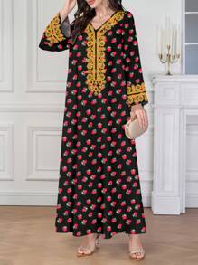 Al Najma 女式 V 领长袖草莓印花休闲简约阿拉伯连衣裙 - 黑色 - 查看 4