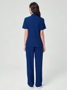 TaskEZ 女士前拉链短袖休闲上衣和长裤护士制服套装 - 藏蓝色 - 查看 2