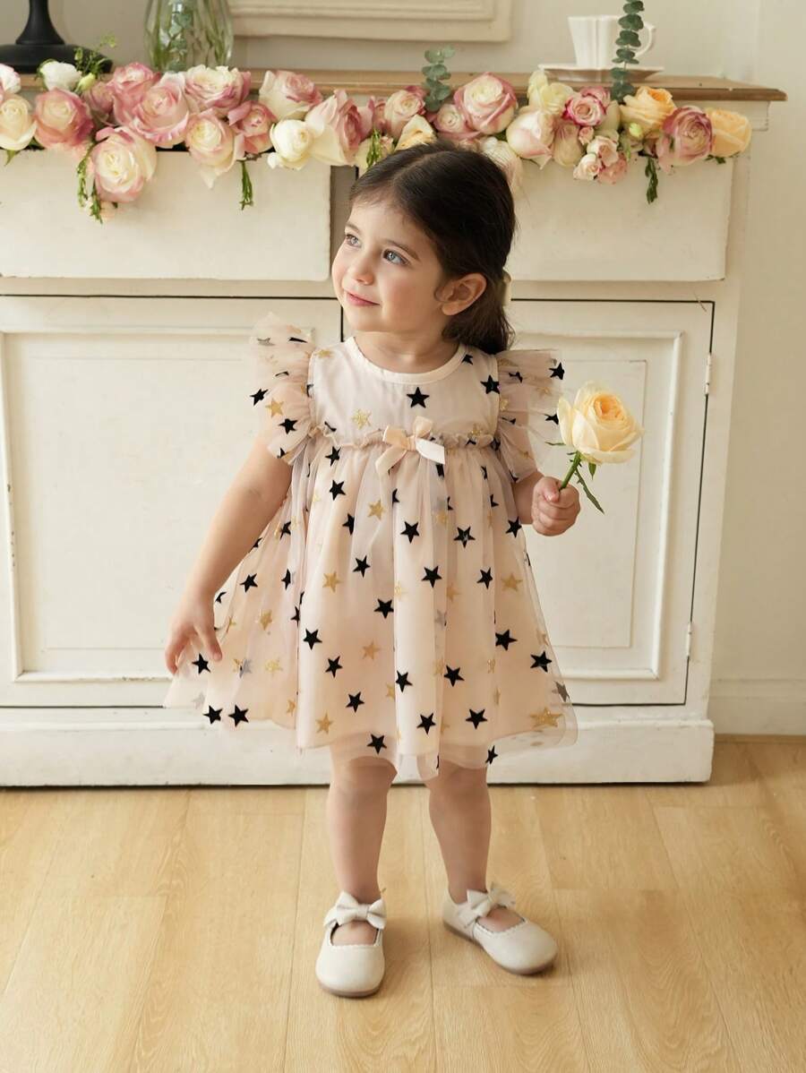 SHEIN Baby Girl Star Mesh Bow Cap Sleeve Cap Sleeve Dress, Comfortable Sweet Style, Featuring Luxurious & Elegant Design, Perfect For Outings - Apricot - View 1