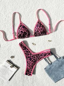 Swim Vcay 2025春假印花随机露背豹纹性感露脐上衣和侧系带比基尼泳裤 - 玫紅色 - 查看 1