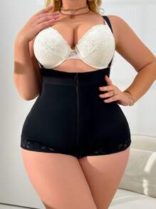 1 件加大码高腰塑身无缝内裤