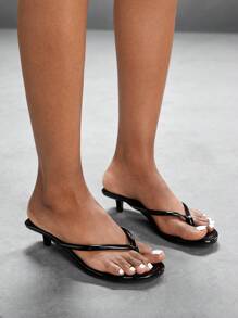 CUCCOO SZL Women's Round Toe Kitten Heels Flip Flop Strap Sandals, Elegant Commuter Casual Dress Shoes For Spring - Black - View 4