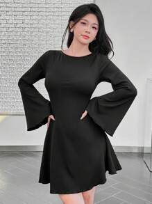 Modelyn Women's Solid Color Back Tie Hollow Out Casual Mini Dress, Simple Design - Black - View 5