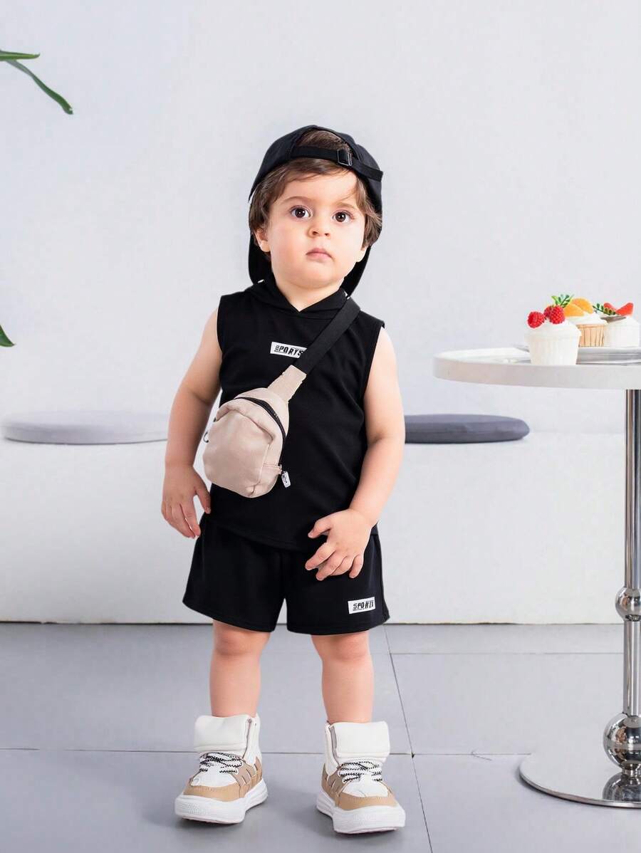 SHEIN 2 件套男童/女童无袖连帽上衣和松紧腰短裤套装 - 黑色 - 查看 1