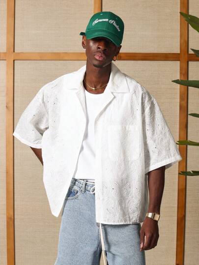 SUMWON 度假风格刺绣纽扣衬衫夏季休闲海滩度假短袖孔眼蕾丝超大上衣透气度假装