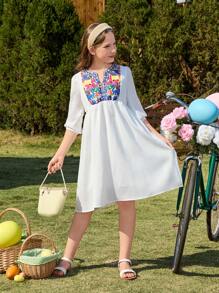 Mädchen Boho Blumen V-Ausschnitt besticktes Urlaubskleid, geeignet für Outdoor, Strand, Alltagstragen - Weiss - Übersicht 1