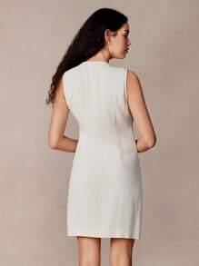 SHEIN Frenchy Elegantes und romantisches, ärmelloses, kurzes Kleid aus Leinen für Damen, kann drinnen oder draußen getragen werden. Einfarbiges, einreihiges, lässiges Minikleid mit Rundhalsausschnitt und mehreren Taschen, Herbst und Winter. - Aprikosenfarben - Übersicht 2