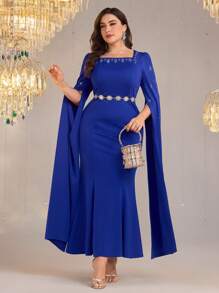 Modelyn Plus Size Square Neck Long Sleeve Slim Fit Elegant Dress