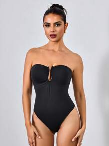 Chiquease Fashionable Sexy Asymmetric Buckle Bodysuit