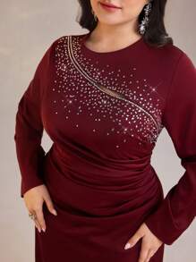 Modelyn 大码纯色休闲连衣裙，简约时尚，适合日常穿着 - 酒紅色 - 查看 3