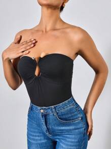 Chiquease Fashionable Sexy Asymmetric Buckle Bodysuit