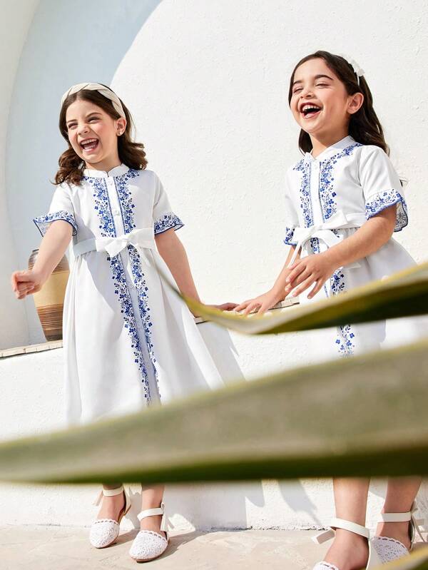 WESTFADE Young Kleine Mädchen Midi-Kleid mit Blume Muster und Rüschenärmeln, locker geschnitten, geeignet für Schule, Outdoor-Aktivitäten, Feiertage, Familientreffen, Ramadan, Urlaub, Frühling & Herbst